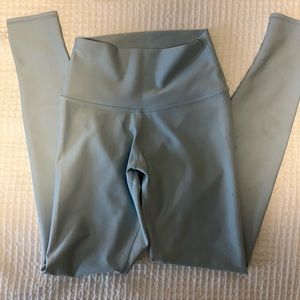 Alo High-Waist Airlift Legging, Chalk Blue